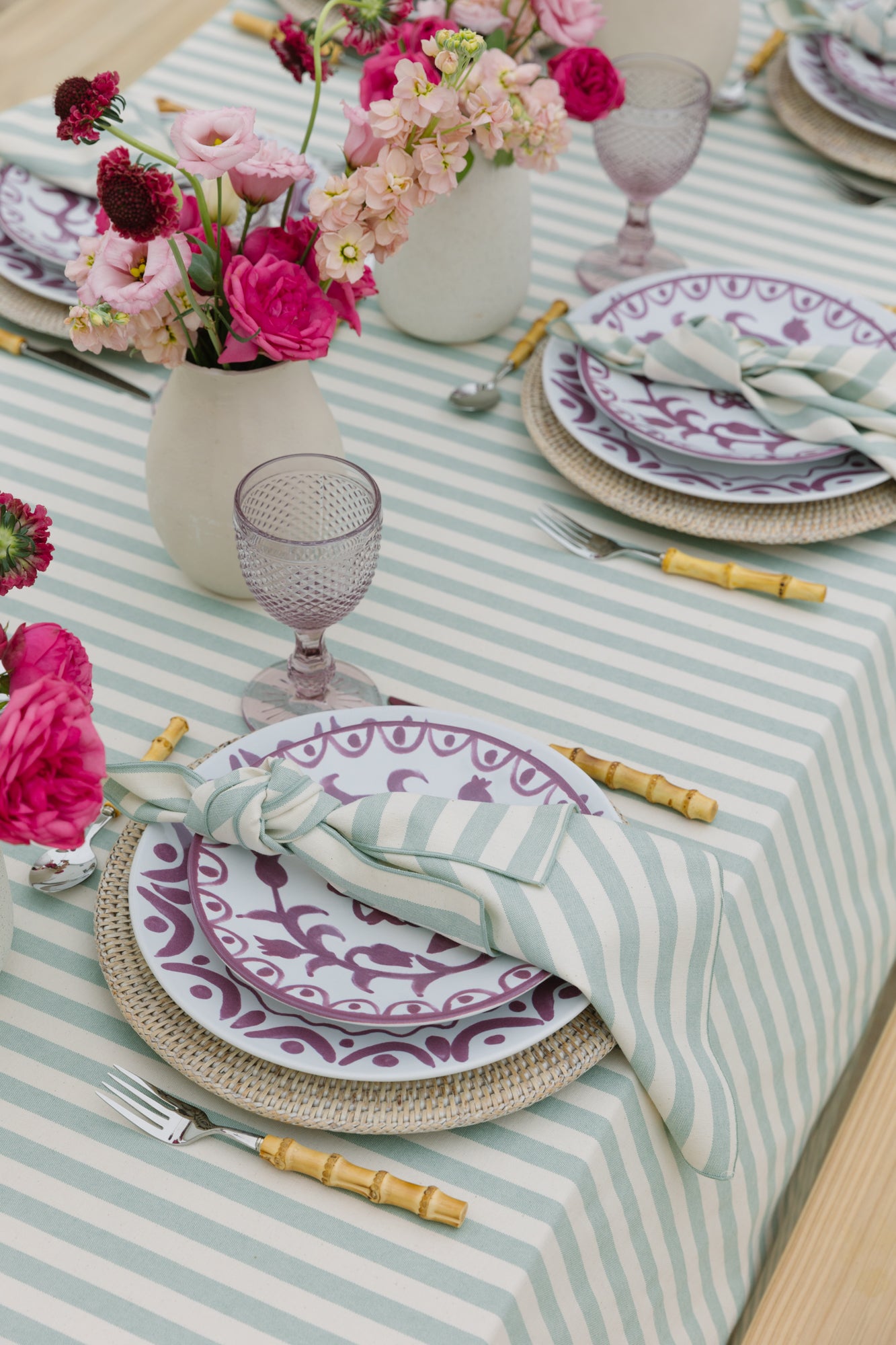 Barra Table Linen