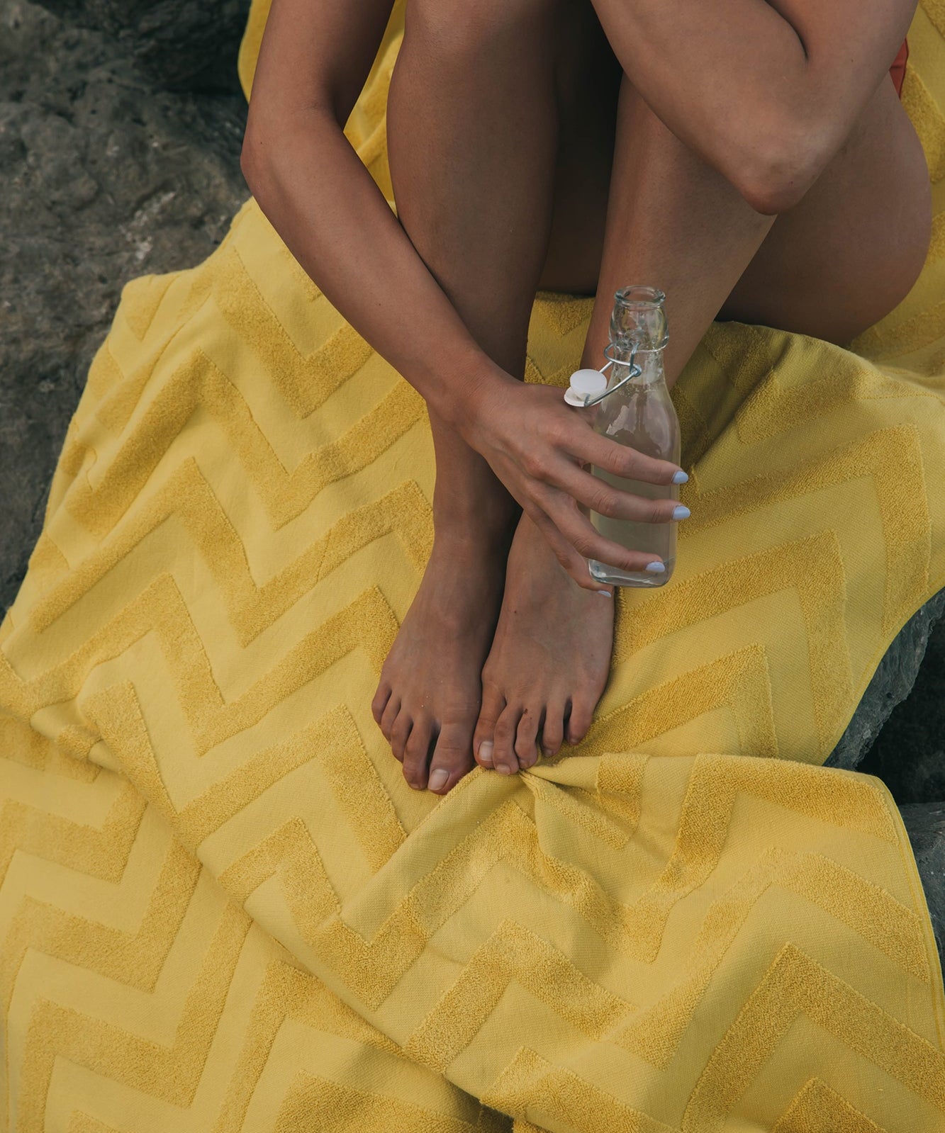 Saffron yellow Mar Picado beach towel - Torres Novas